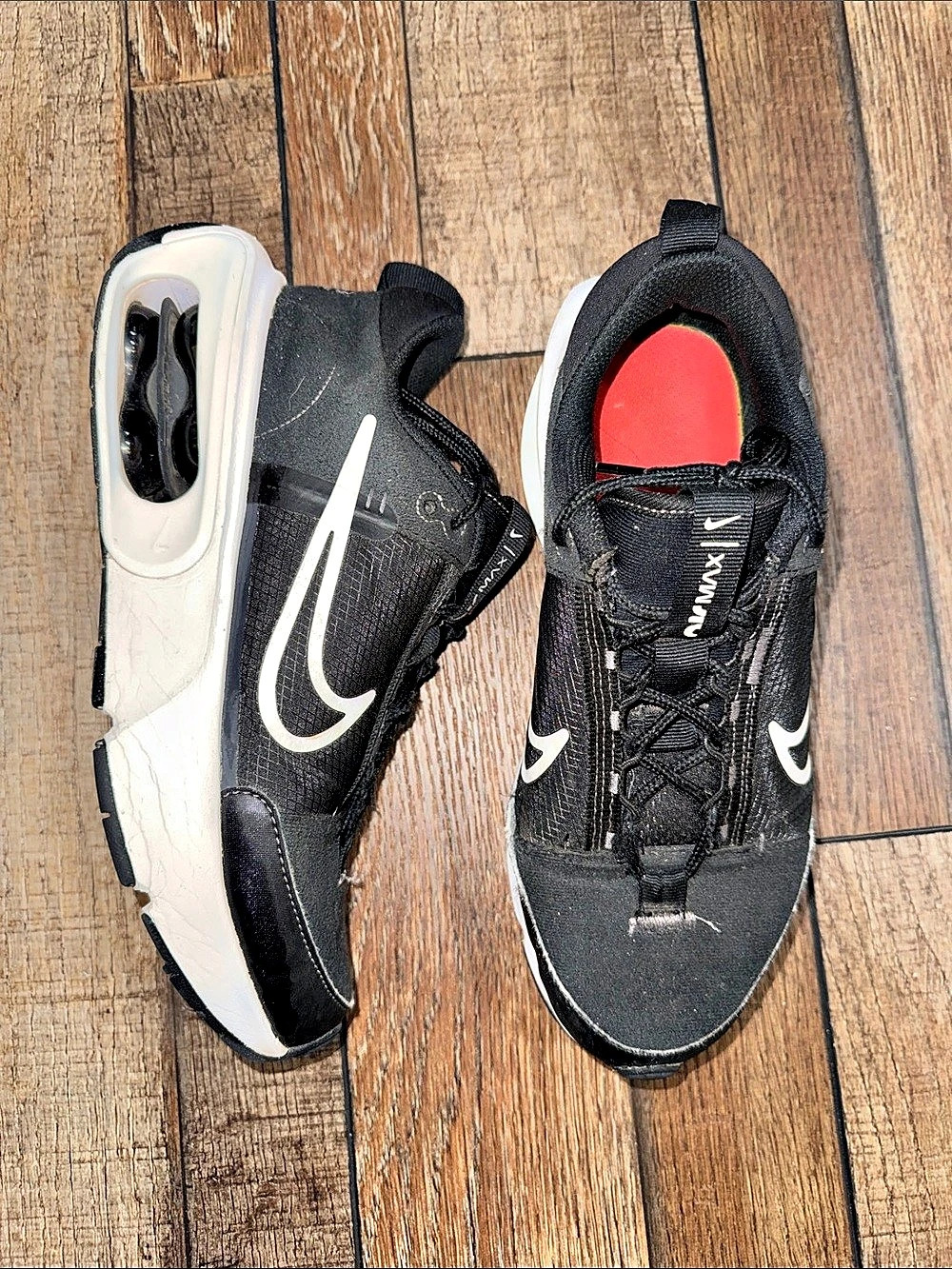 Nike Air Max Pulse Black & White Sneakers